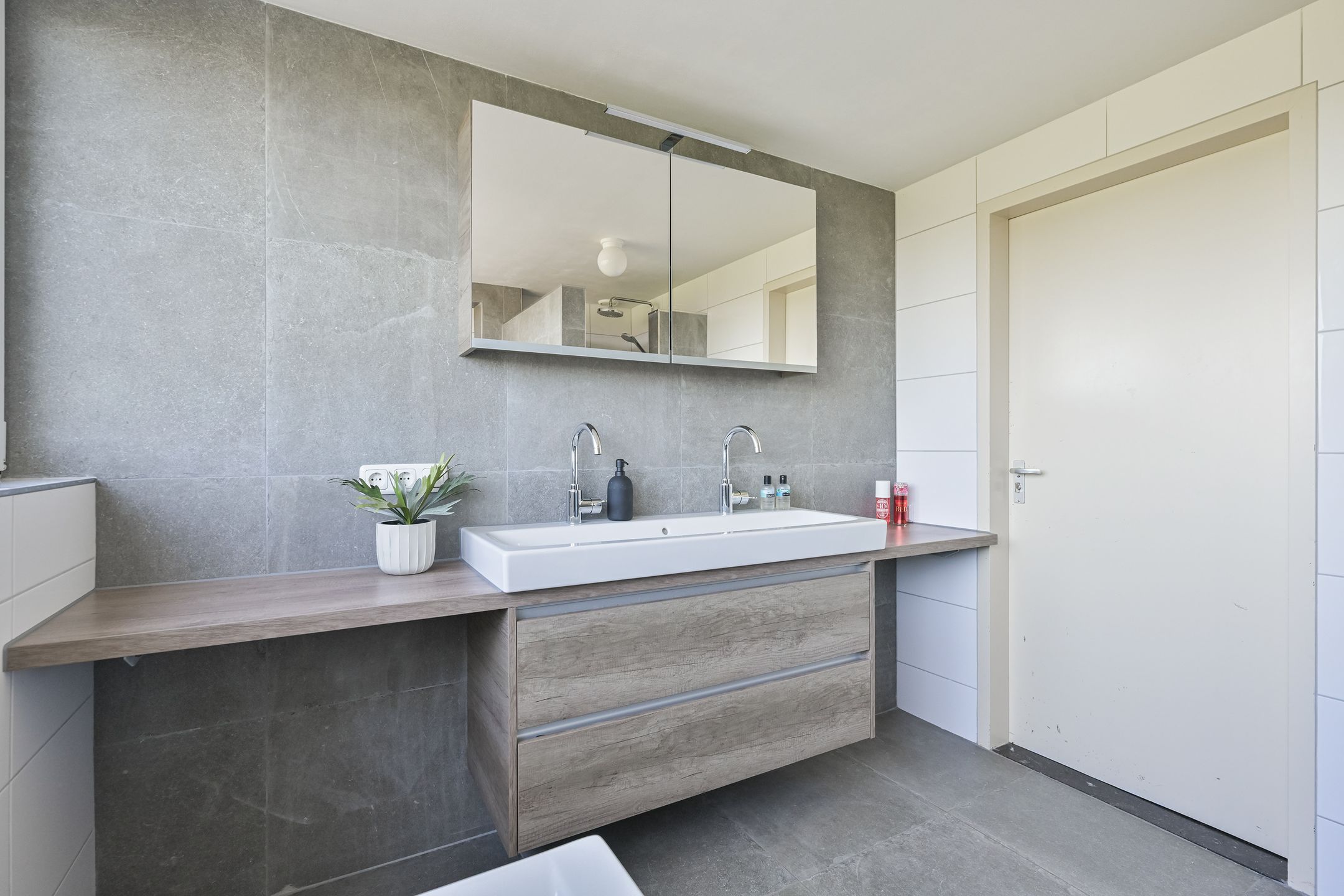 Foto 27 van Meester Koolenweg 46