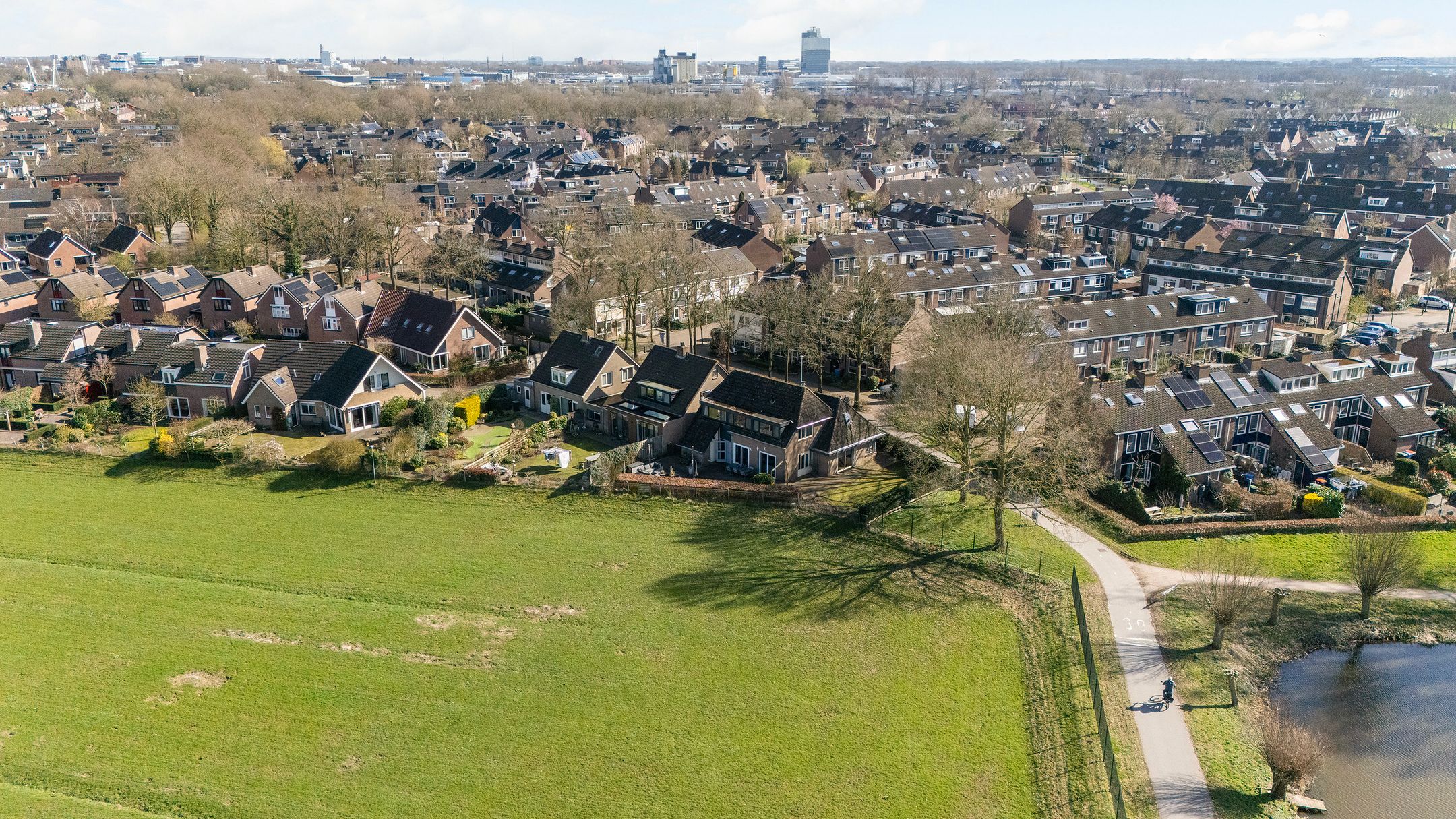 Foto 36 van Meester Koolenweg 46