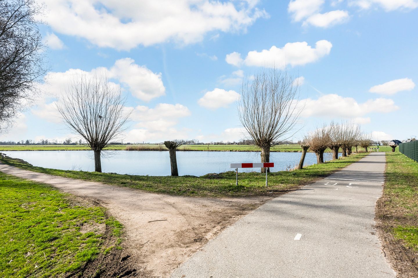 Foto 34 van Meester Koolenweg 46