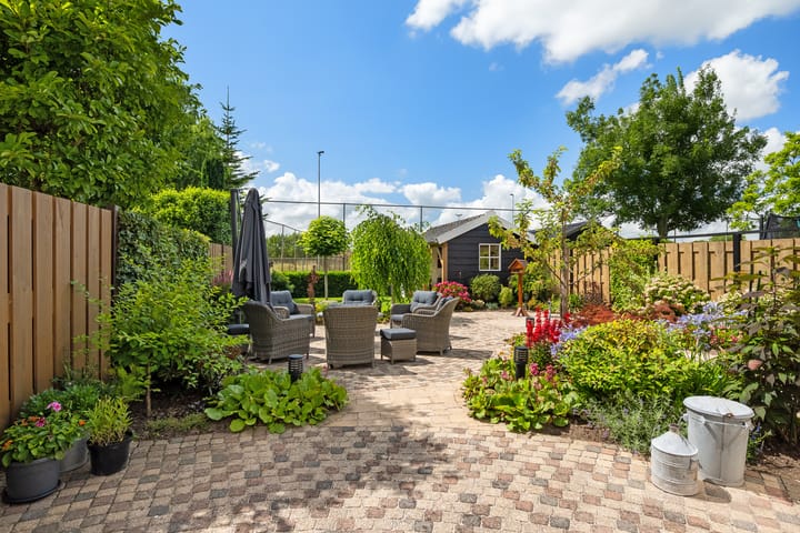 Foto 3 van Burg. Korstanjestraat 77