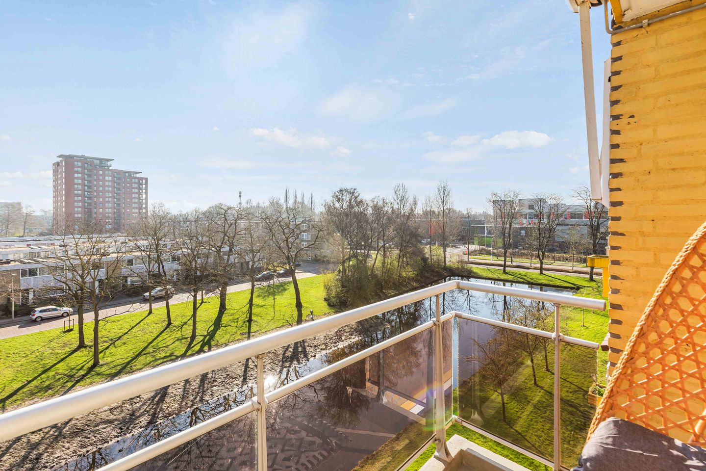 Foto 19 van Amberlaan 68