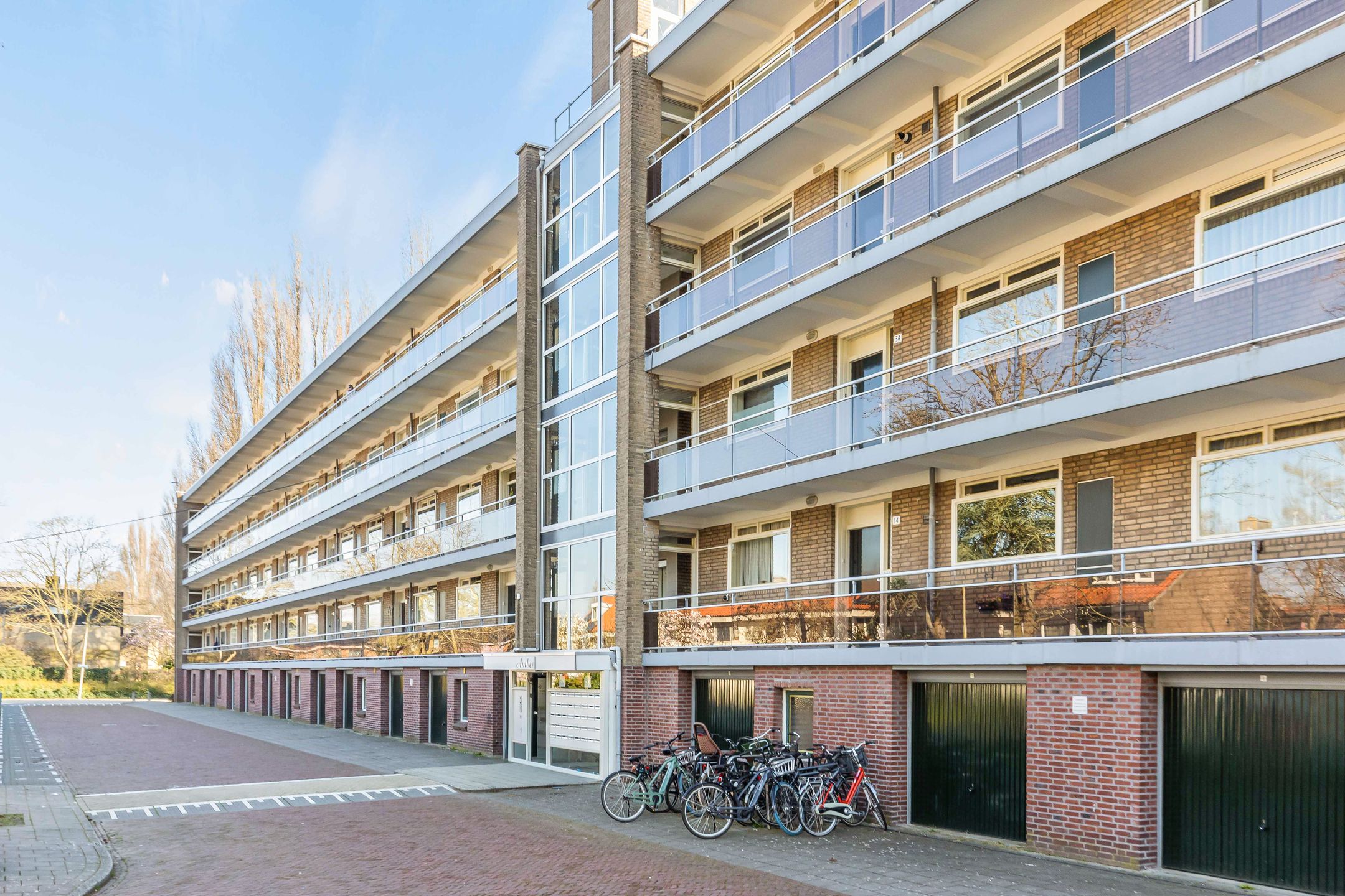 Foto 33 van Amberlaan 68