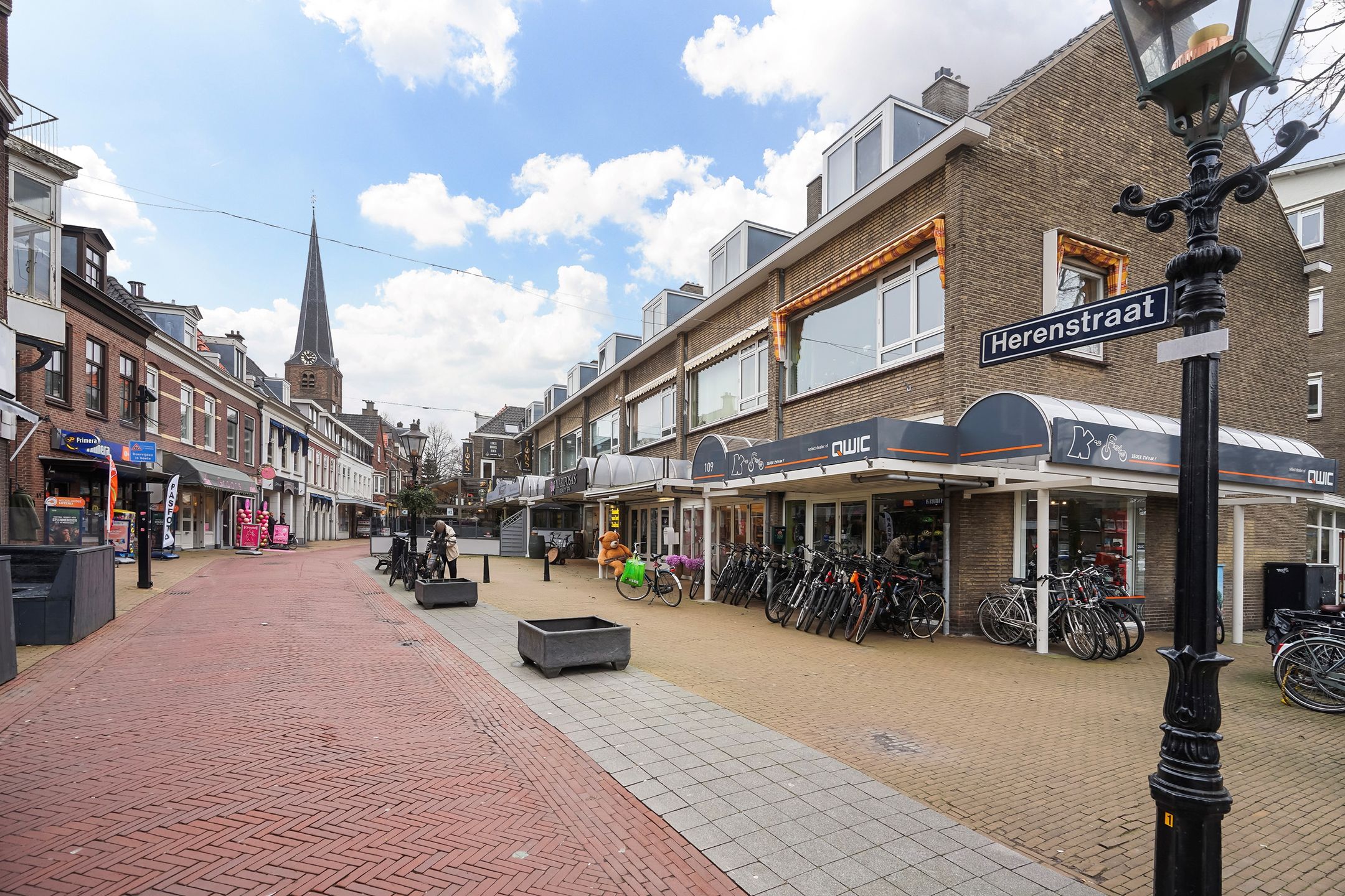 Foto 30 van Ruysdaelplein 21