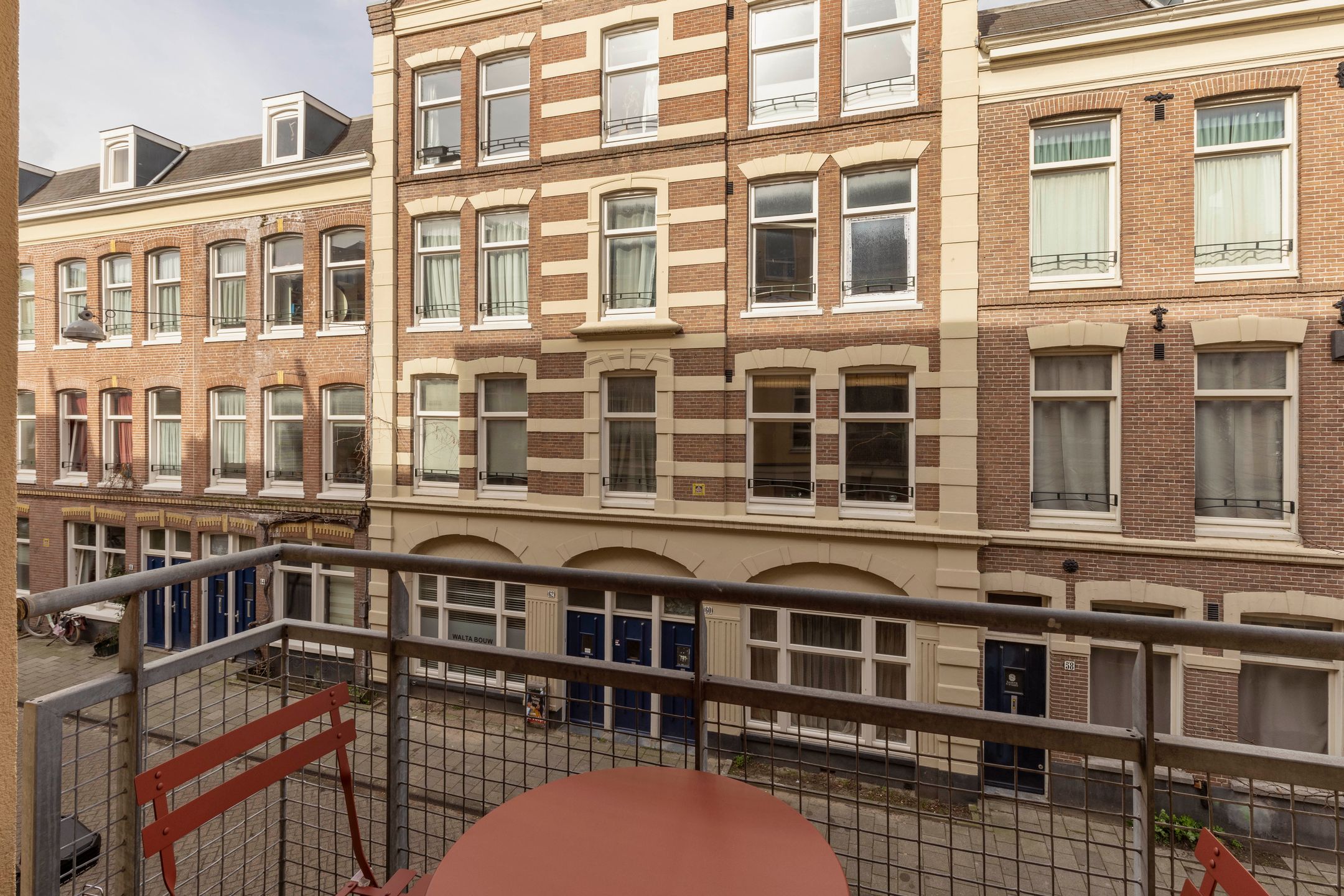 2-Bedroom Apartment with Balcony in Rustenburgerbuurt, De Pijp — 12