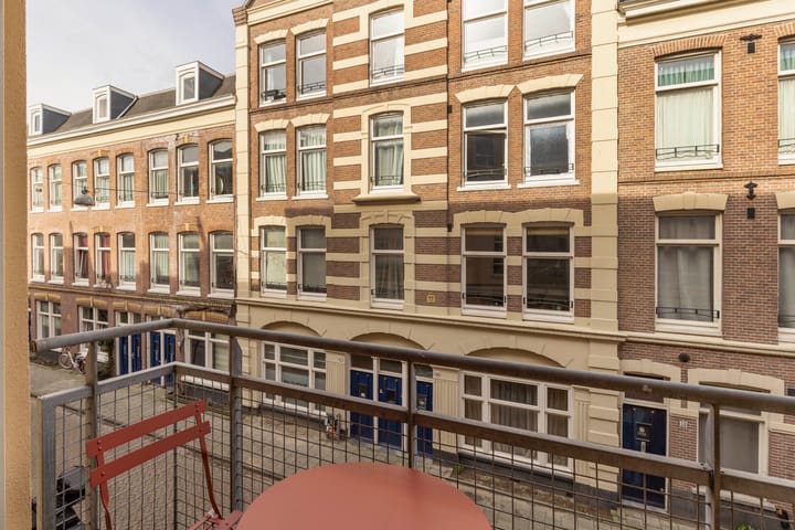 Foto 4 van Rustenburgerdwarsstraat 2-L