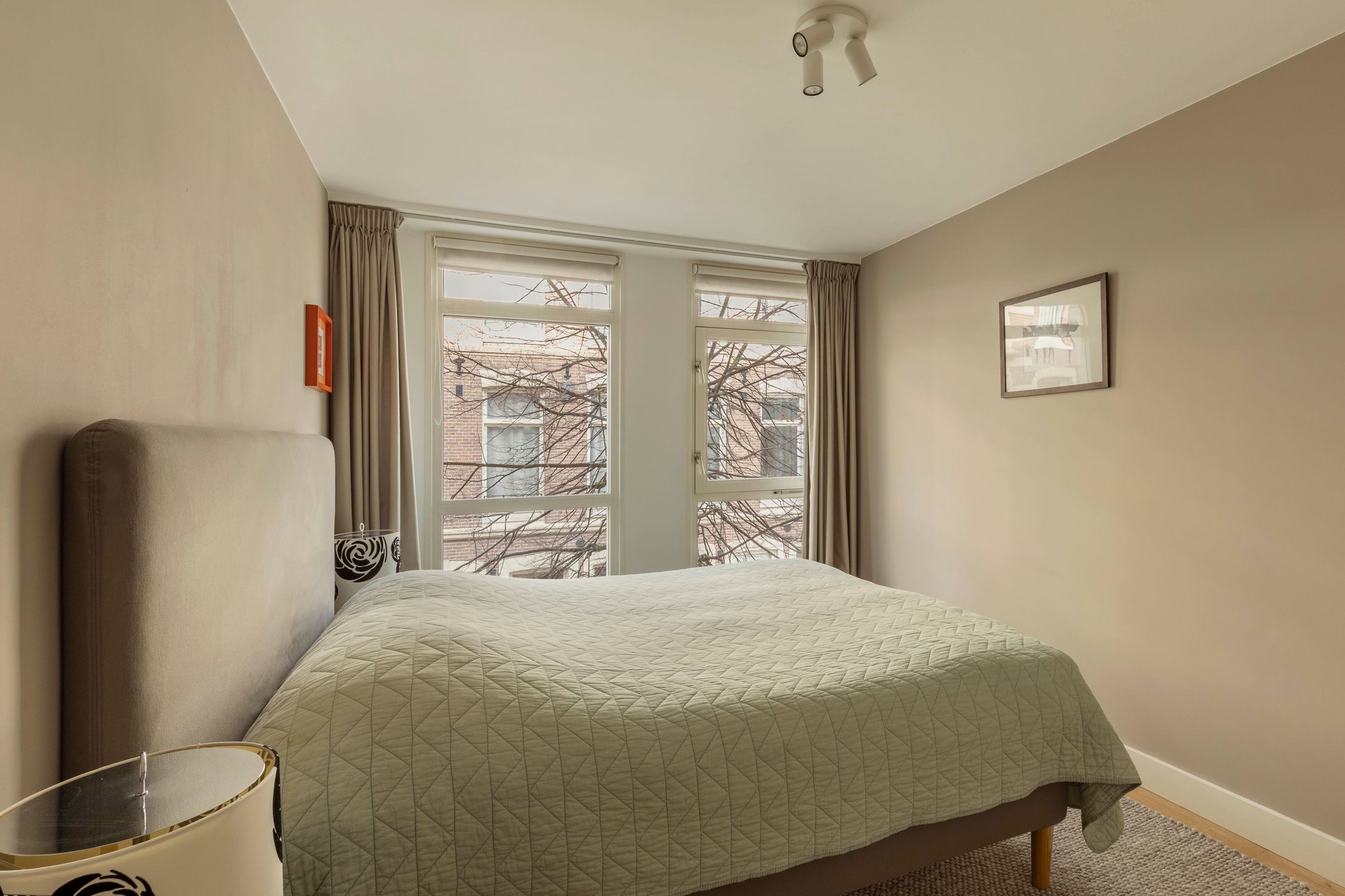 2-Bedroom Apartment with Balcony in Rustenburgerbuurt, De Pijp — 15