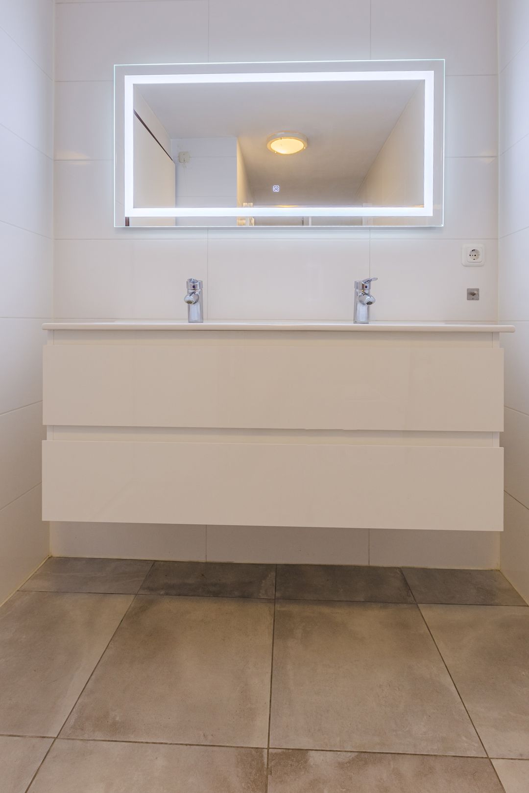 Foto 23 van Max Havelaarlaan 147