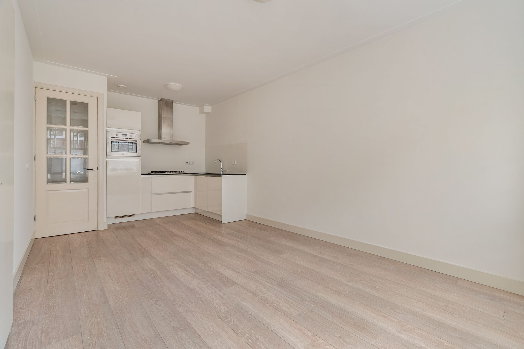 Foto 3 van Van Spilbergenstraat 128-H