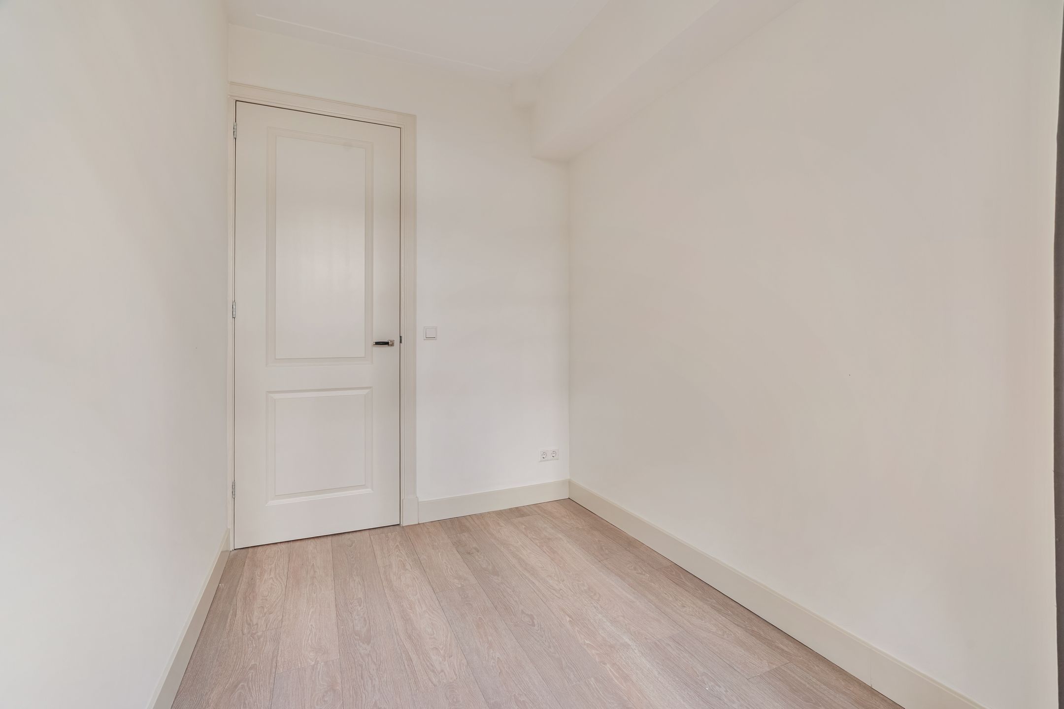 Foto 9 van Van Spilbergenstraat 128-H