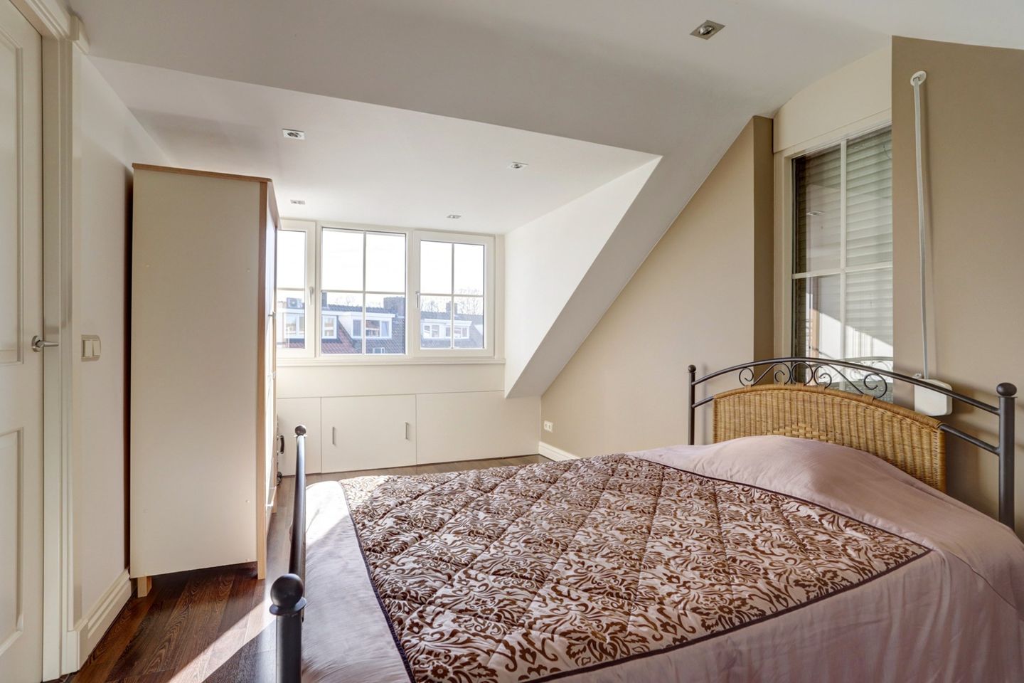 Chic Finished Corner House with South-Facing Garden in Groenewoud — 20