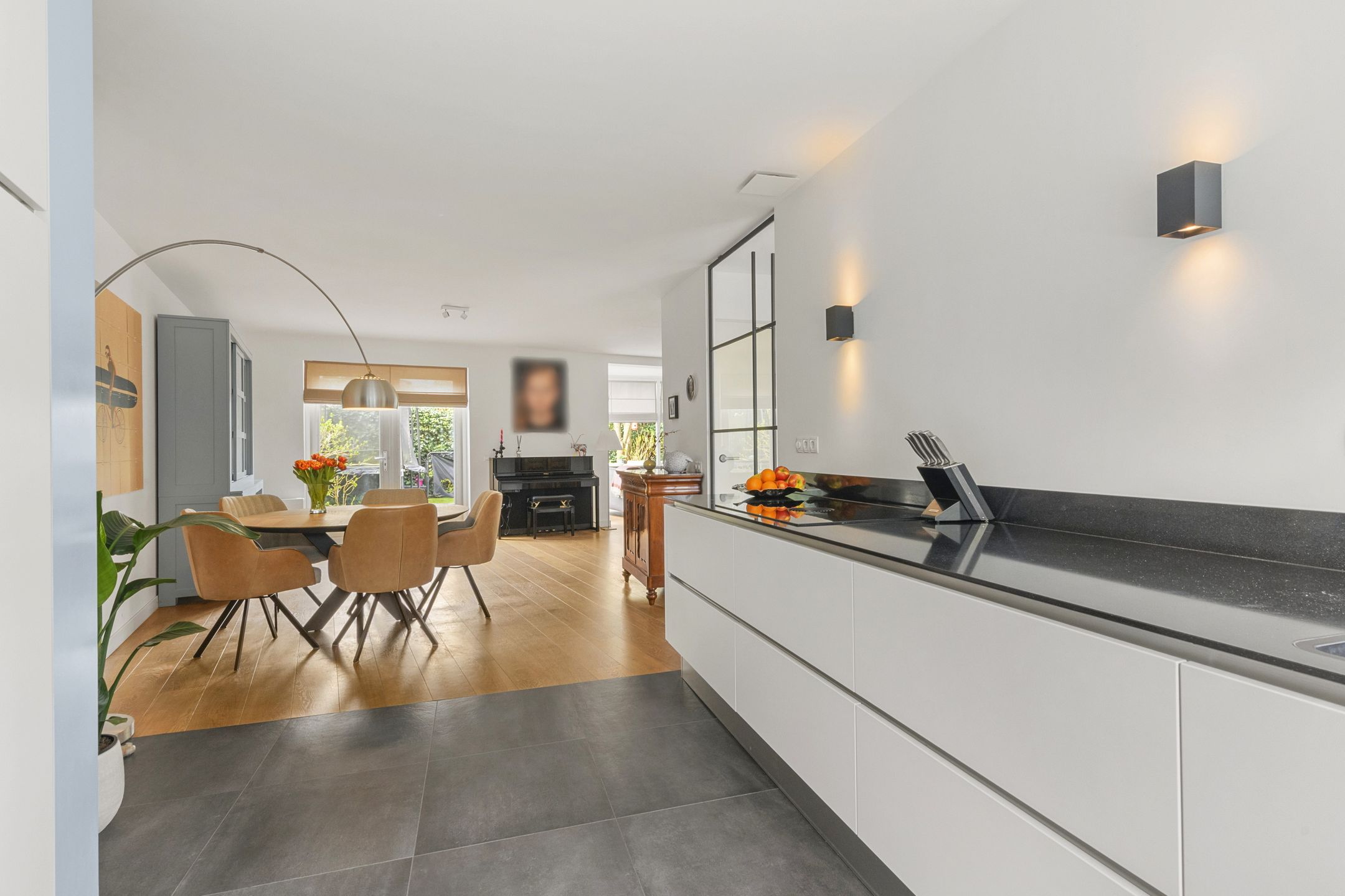 Charming Move-in Ready Family Home with 5 Bedrooms and A+ Energy Label — 14