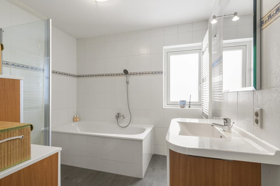 Charming Move-in Ready Family Home with 5 Bedrooms and A+ Energy Label — 30