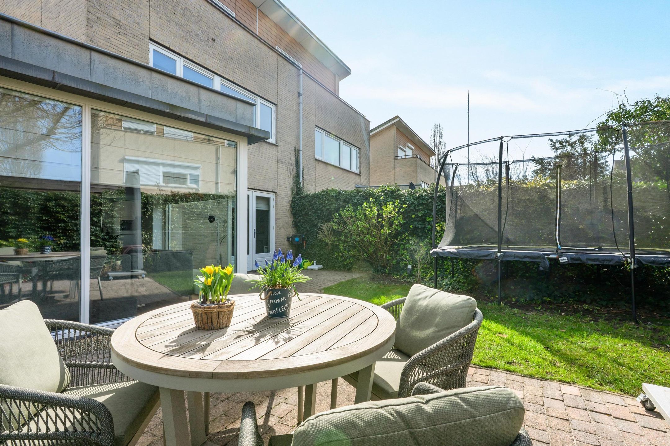 Charming Move-in Ready Family Home with 5 Bedrooms and A+ Energy Label — 38