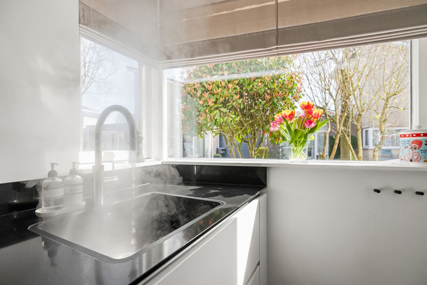 Charming Move-in Ready Family Home with 5 Bedrooms and A+ Energy Label — 13