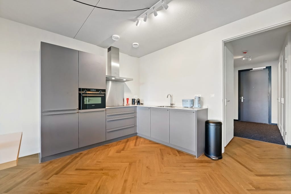 Foto 20 van Oranjeboomstraat 4-C