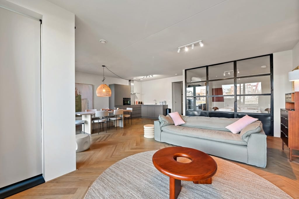 Foto 12 van Oranjeboomstraat 4-C