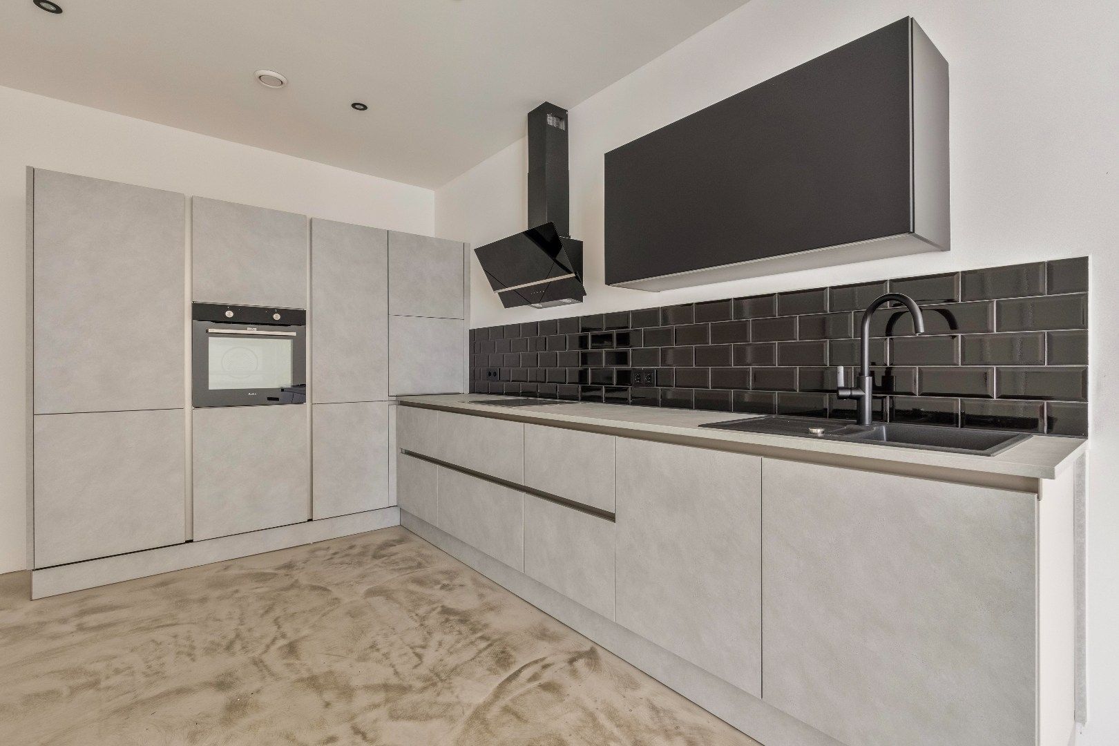 Photo 27 of Franciscanerstraat 1-C