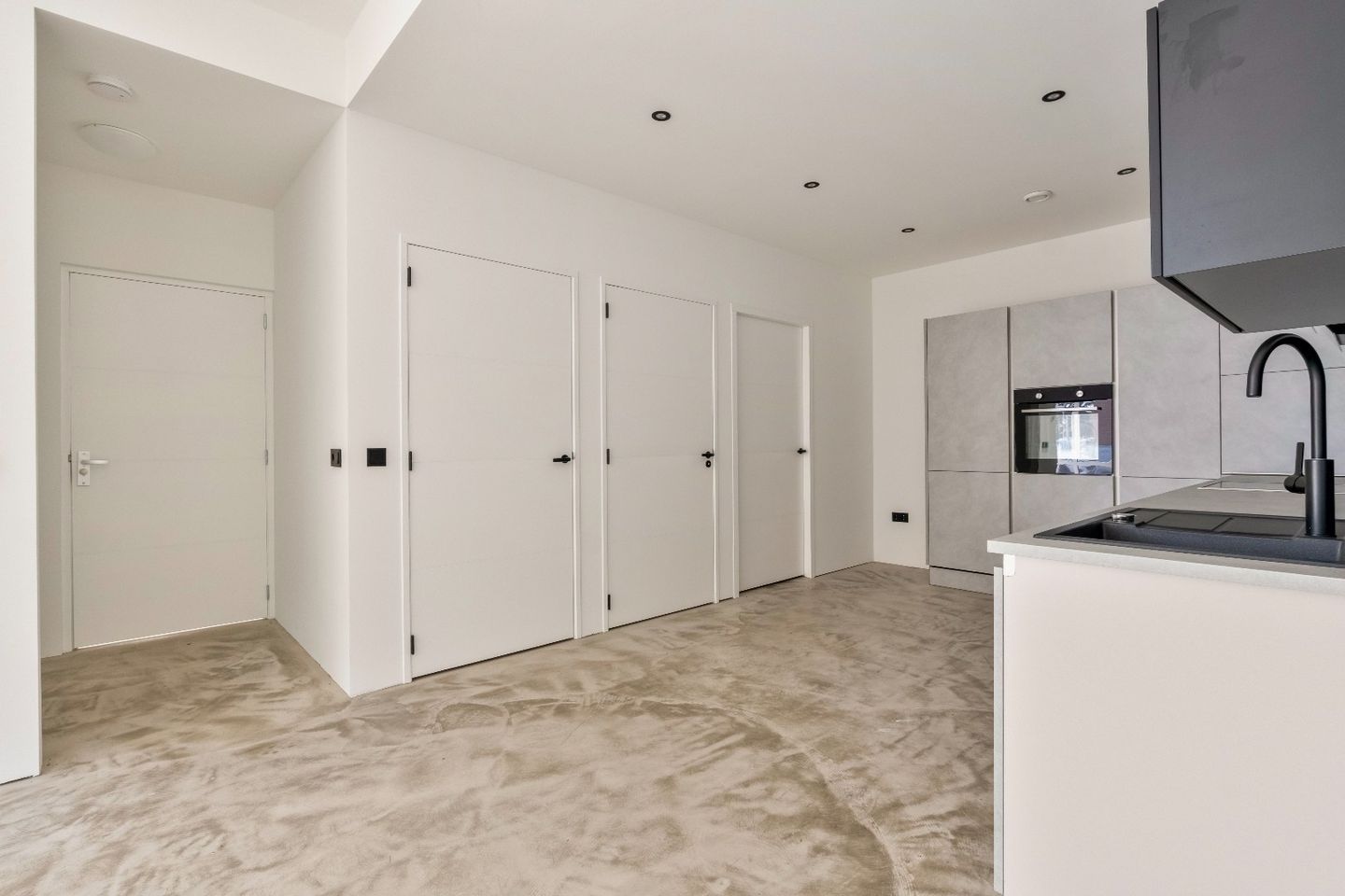 Photo 29 of Franciscanerstraat 1-C