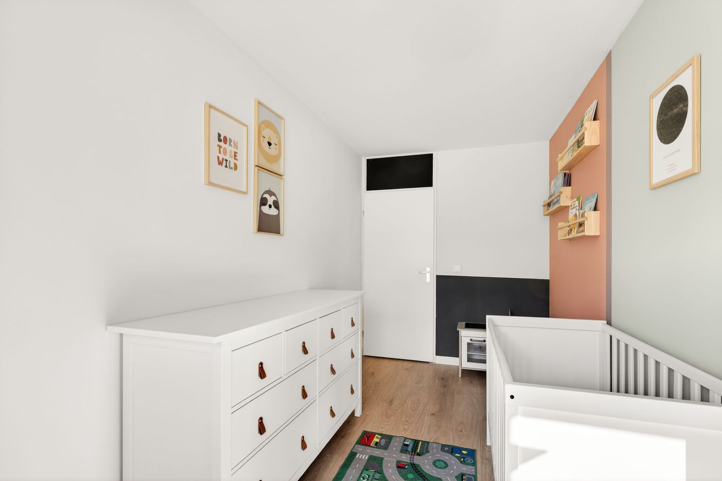 Modern 5-room apartment with sunny garden in Amsterdam Gein — 15