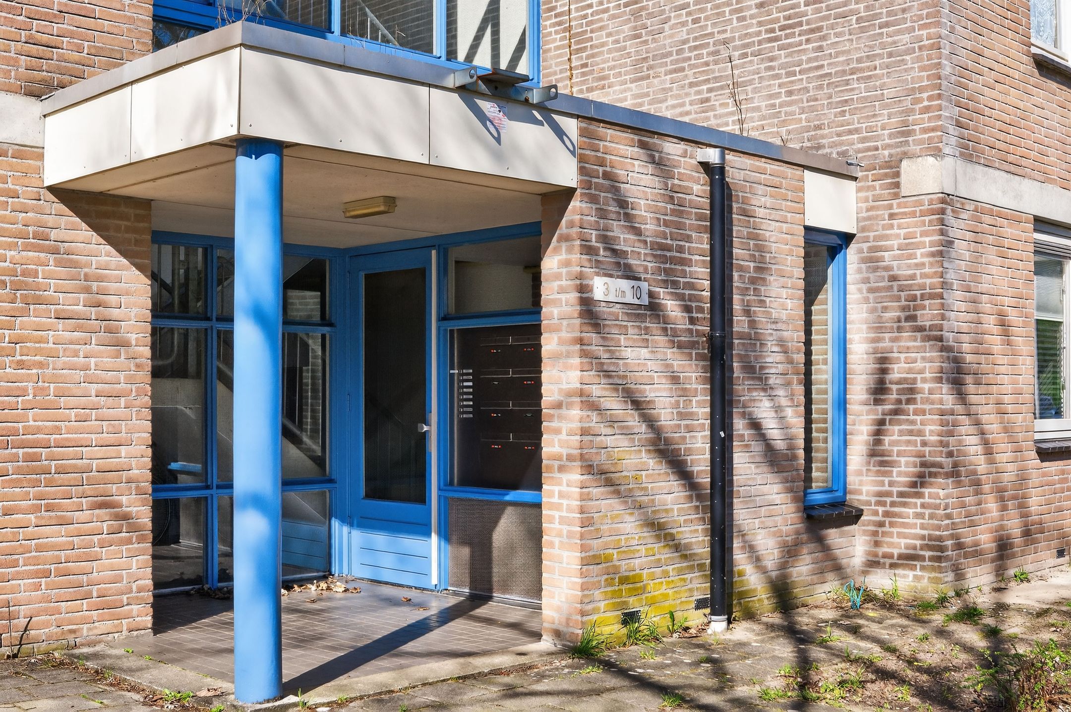 Modern 5-room apartment with sunny garden in Amsterdam Gein — 34