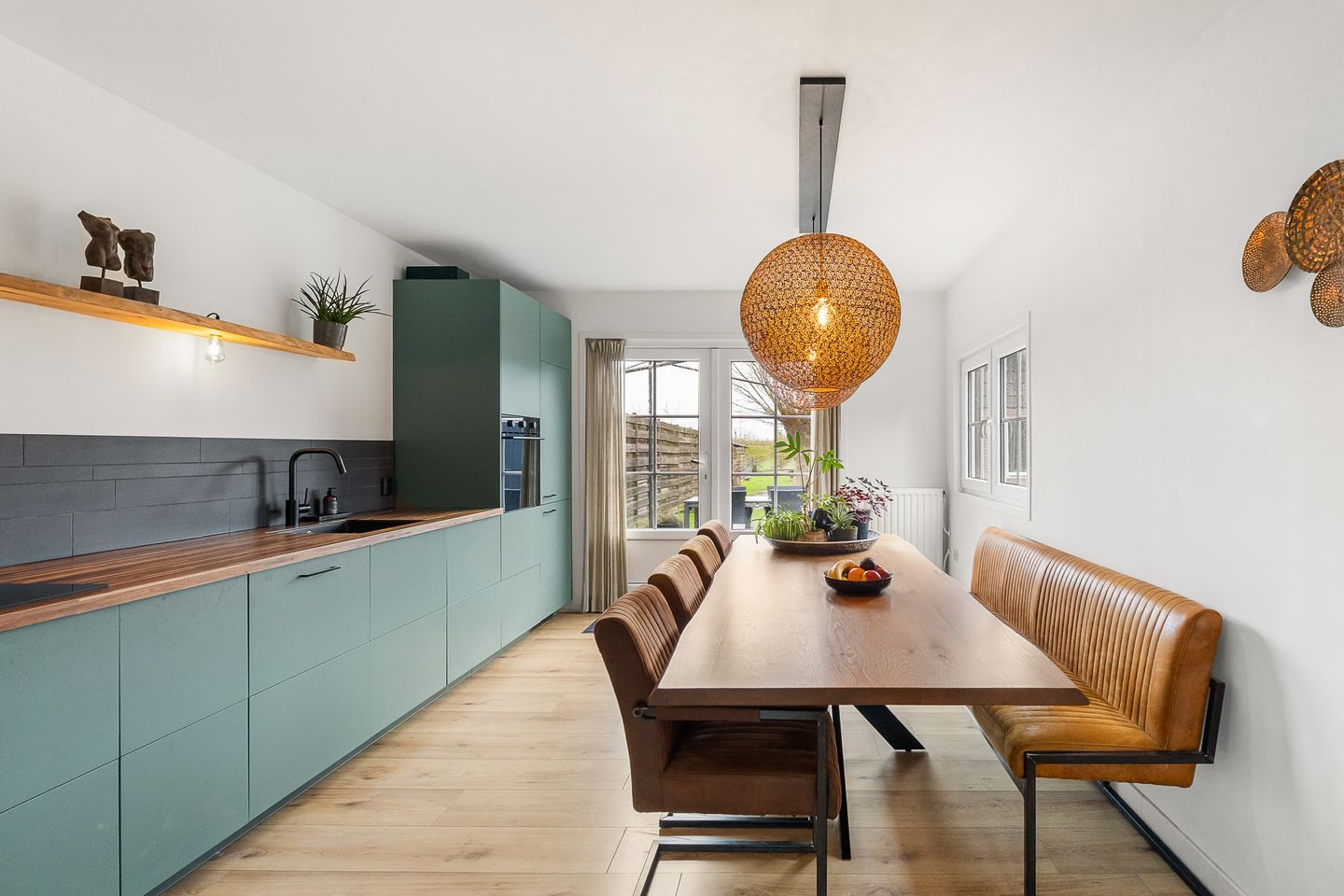 Charming detached residence with rural views in Heinkenszand — 10