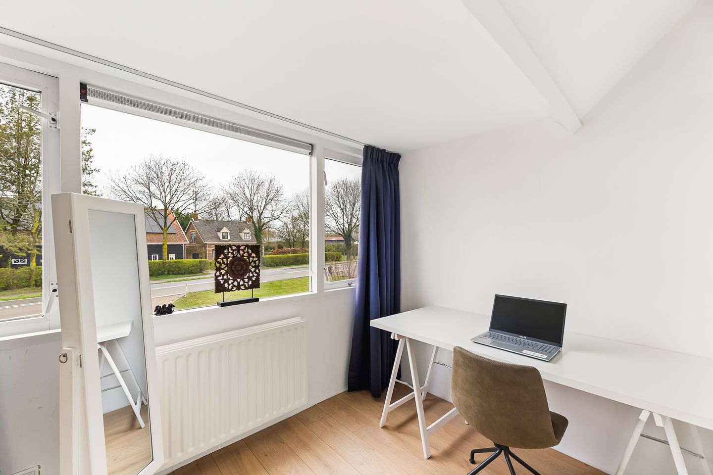 Charming detached residence with rural views in Heinkenszand — 23