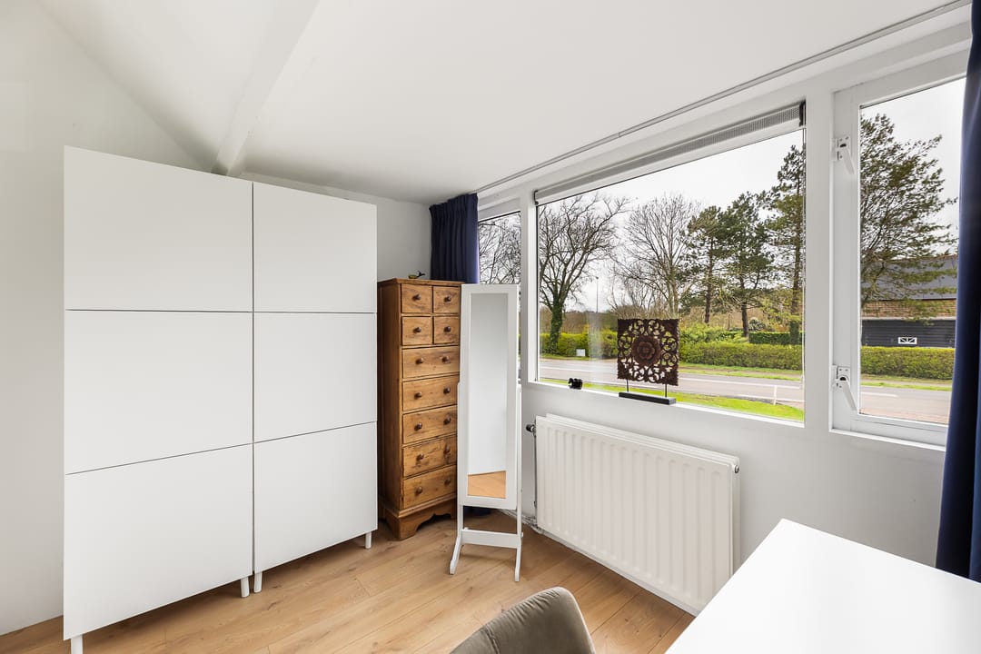 Charming detached residence with rural views in Heinkenszand — 24
