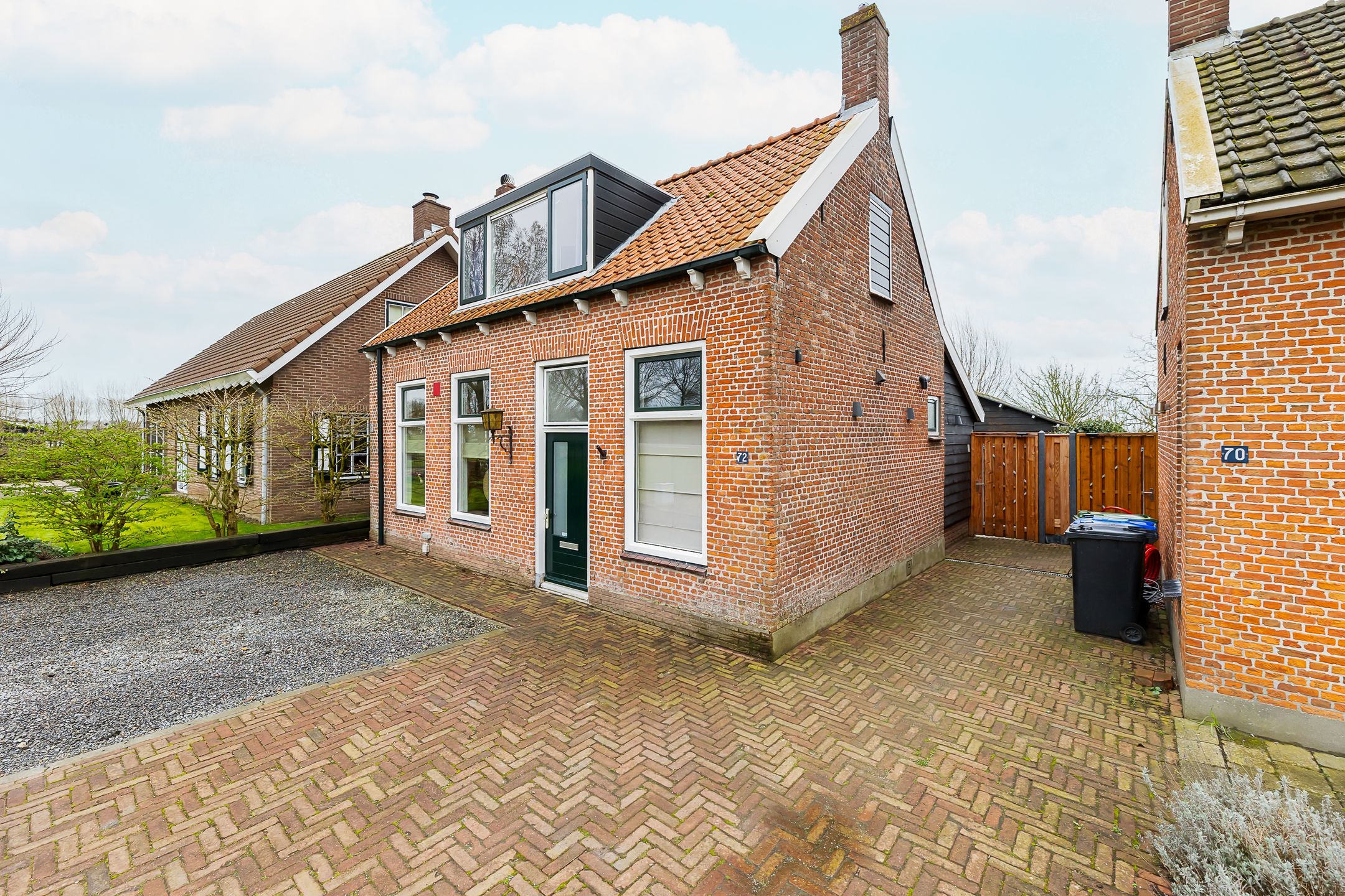 Charming detached residence with rural views in Heinkenszand — 37