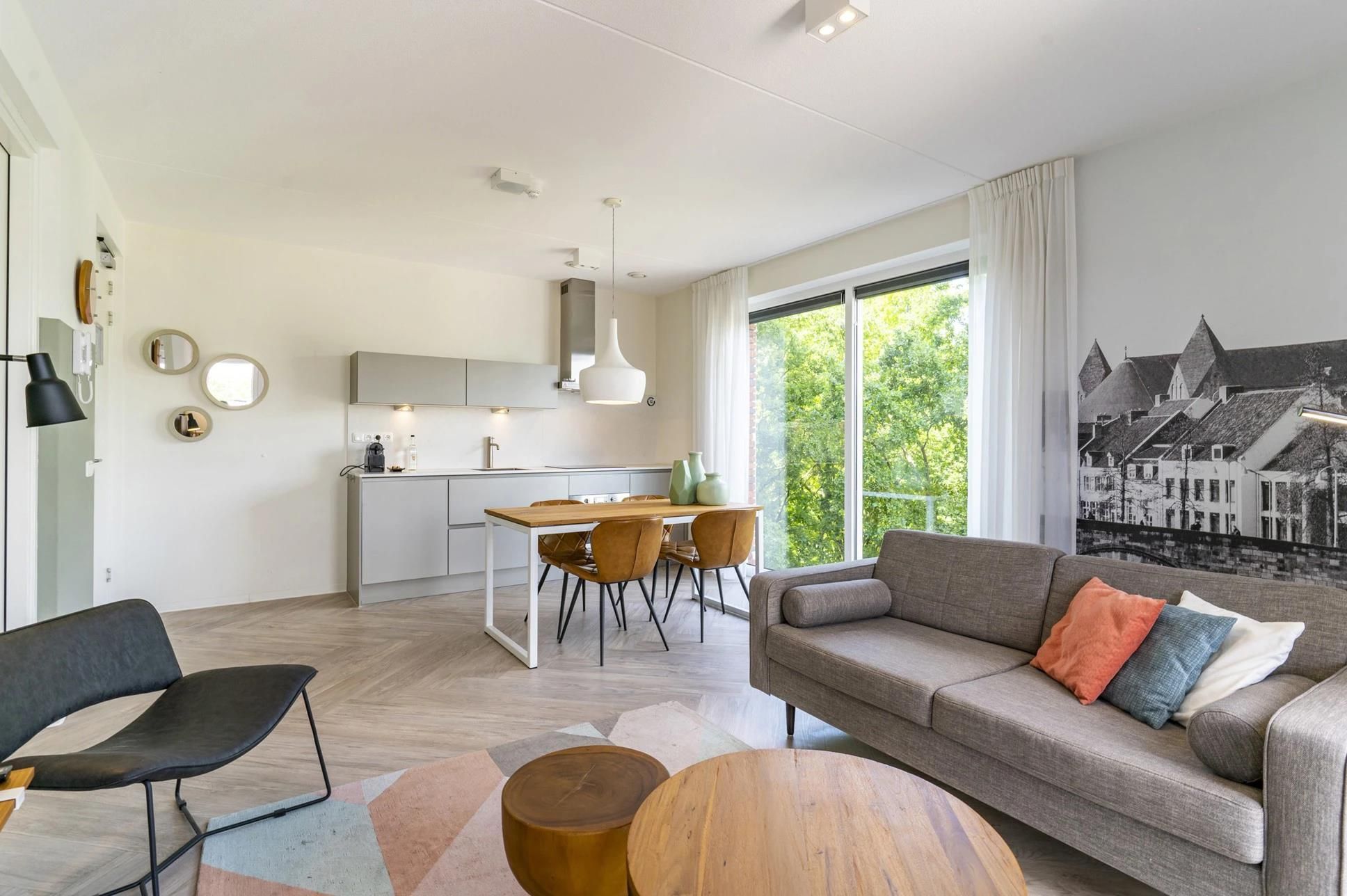 Photo 12 of Het Wilhelmus 1-A105