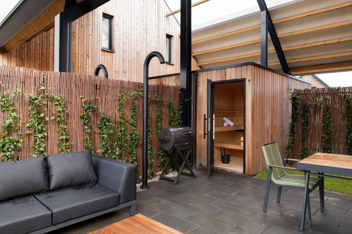 Photo 3 of Lampsinsdijk 8-110