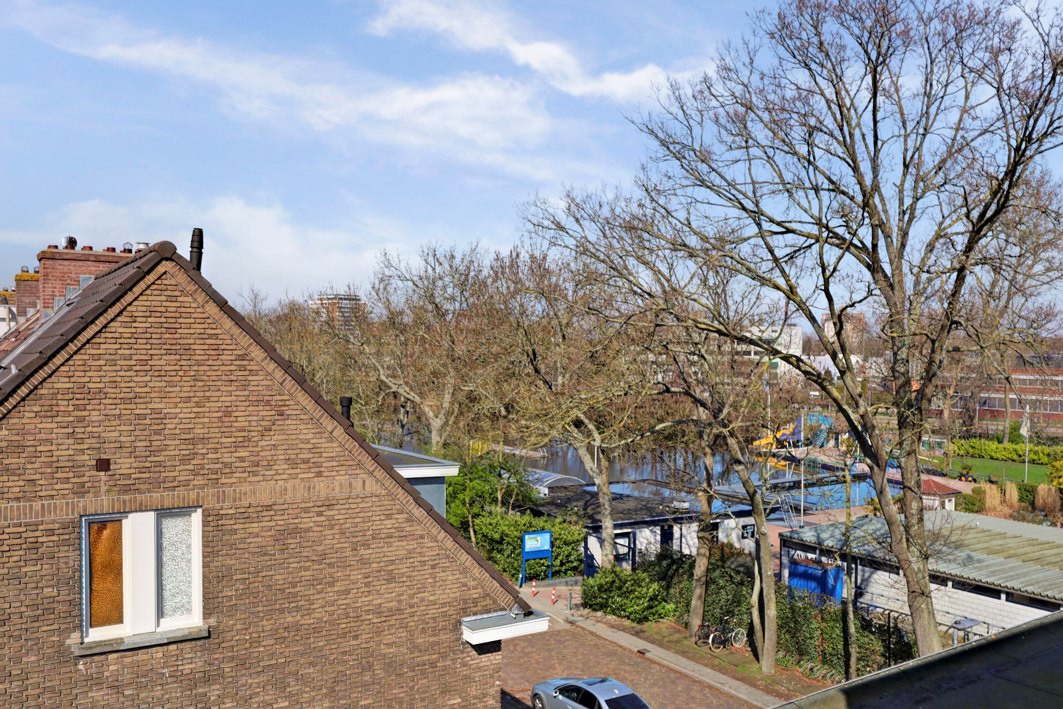 Renovated Upper Floor Apartment with 4 Bedrooms in Hillegersberg — 30