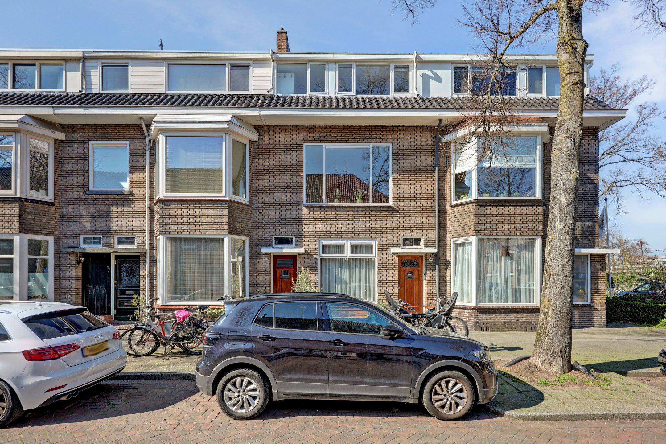 Renovated Upper Floor Apartment with 4 Bedrooms in Hillegersberg — 33
