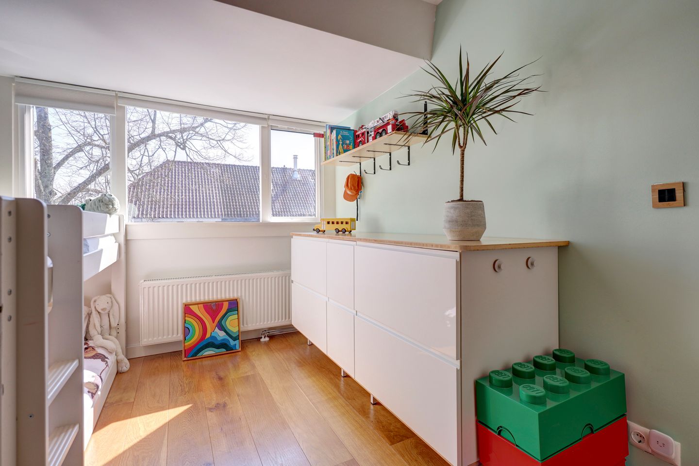 Renovated Upper Floor Apartment with 4 Bedrooms in Hillegersberg — 20