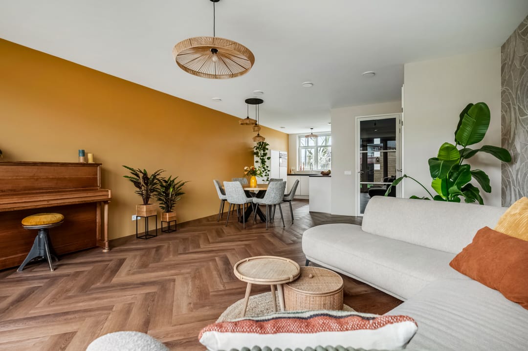 Modern and Energy Efficient Terraced House with Luxury Finish and Garden — 13