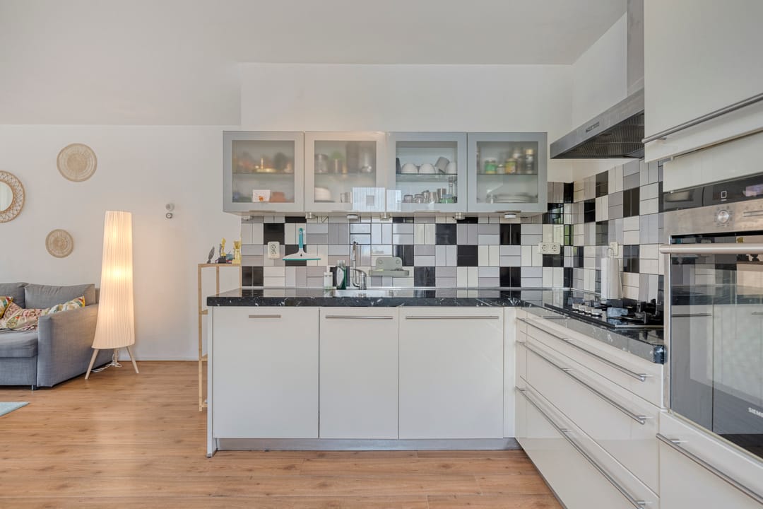 Photo 16 of Arent Janszoon Ernststraat 162
