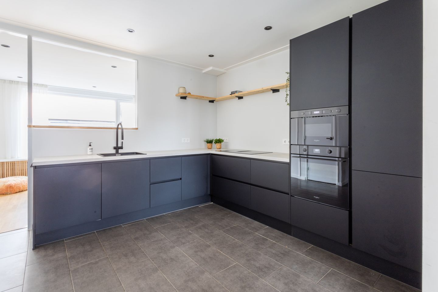 Foto 10 van Weststraat 1