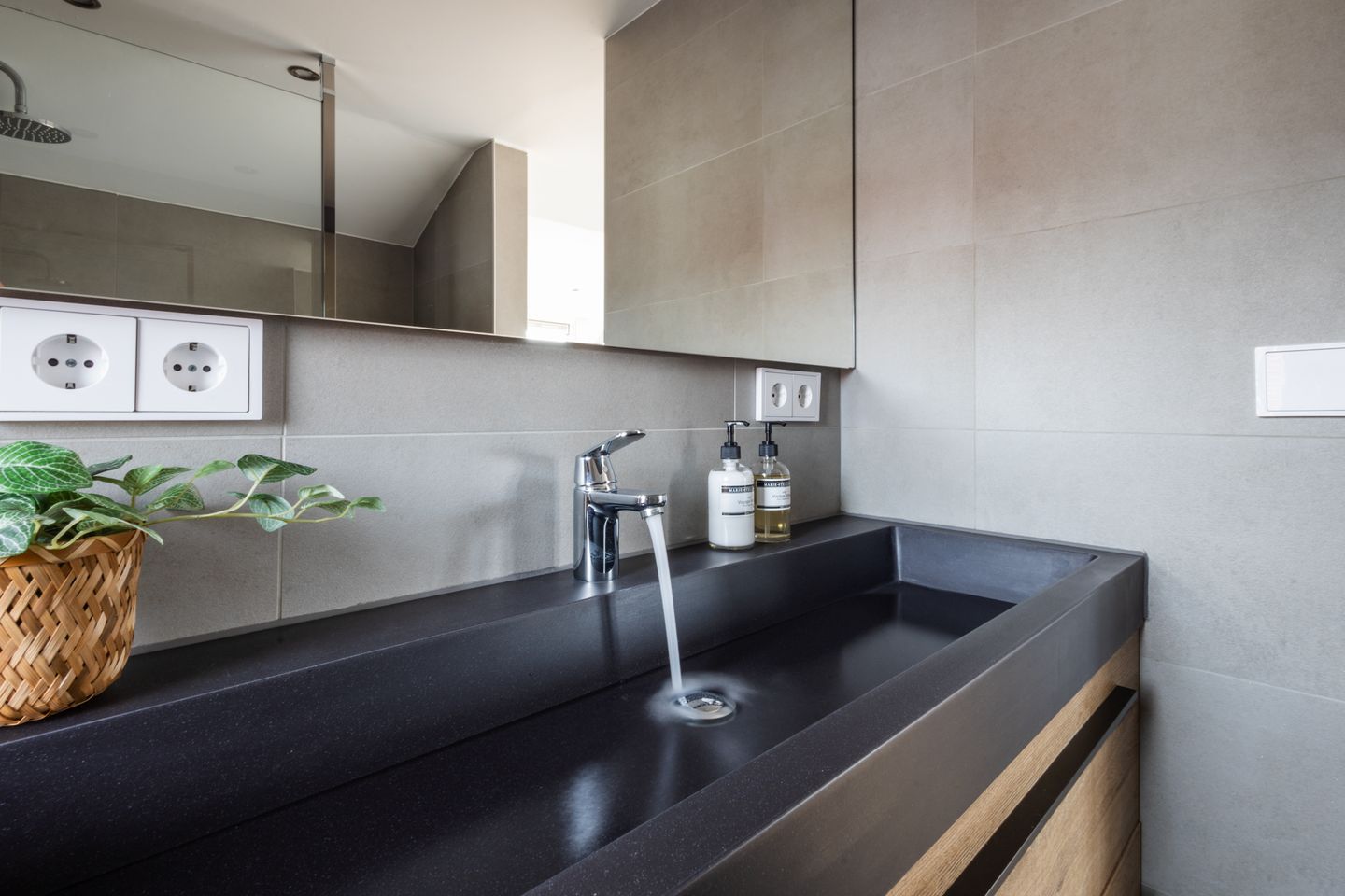 Foto 25 van Weststraat 1