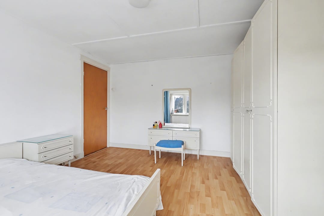 Well-maintained 1930s terraced house with deep garden in Soest 't Hart — 23