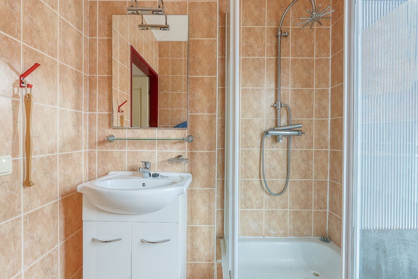 Photo 18 of Van Vlotenstraat 22