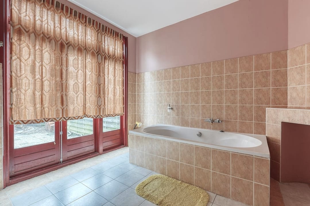 Photo 7 of Van Vlotenstraat 22