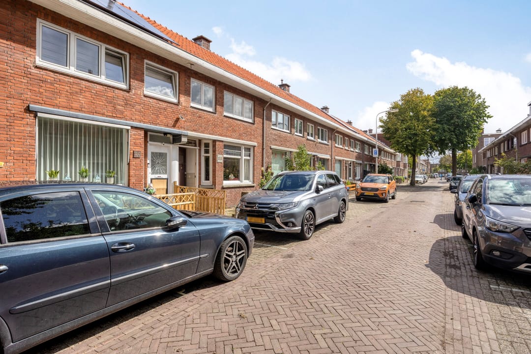 Photo 26 of Van Vlotenstraat 22