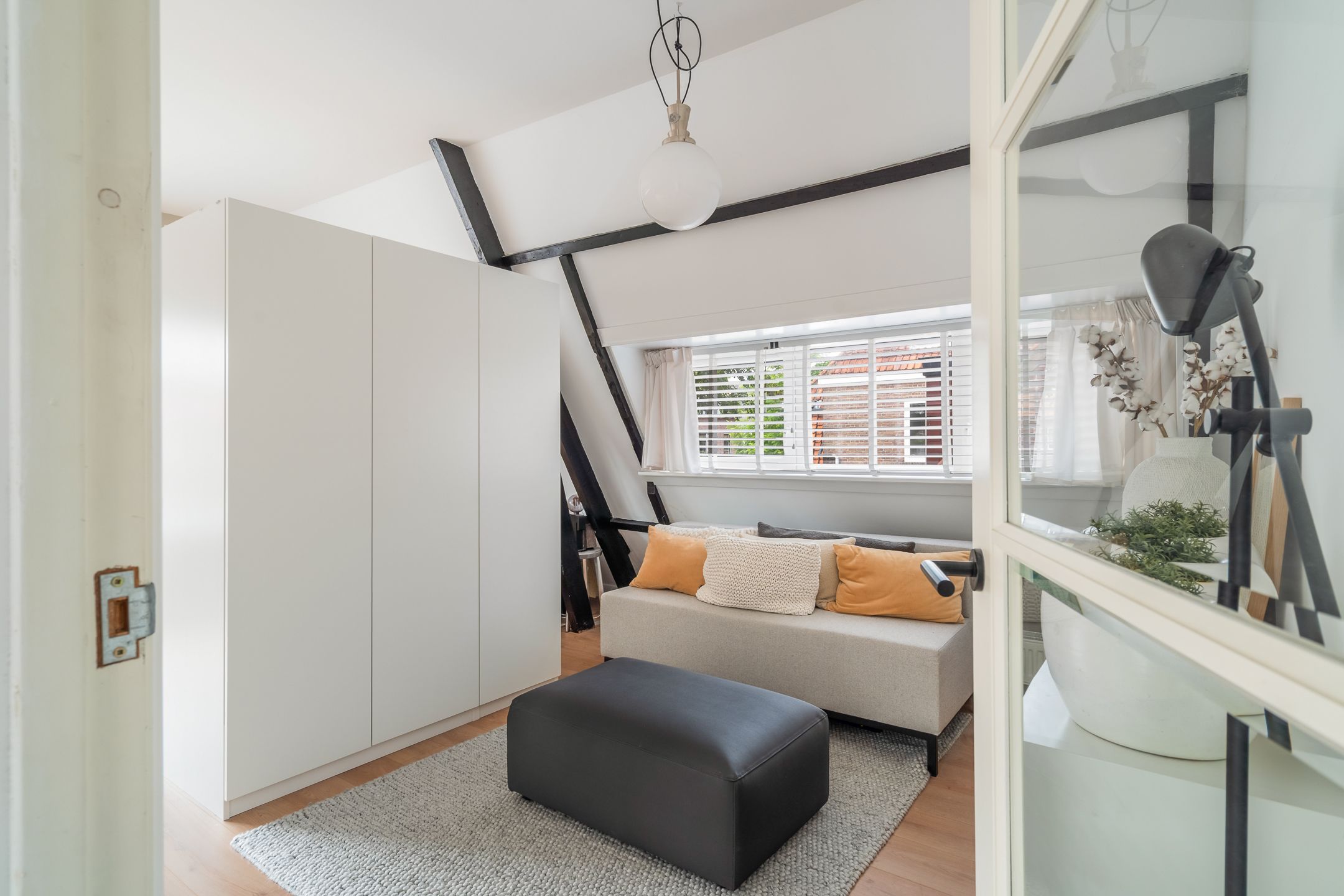 Charming Detached Villa in the Heart of Wassenaar Village Center — 26