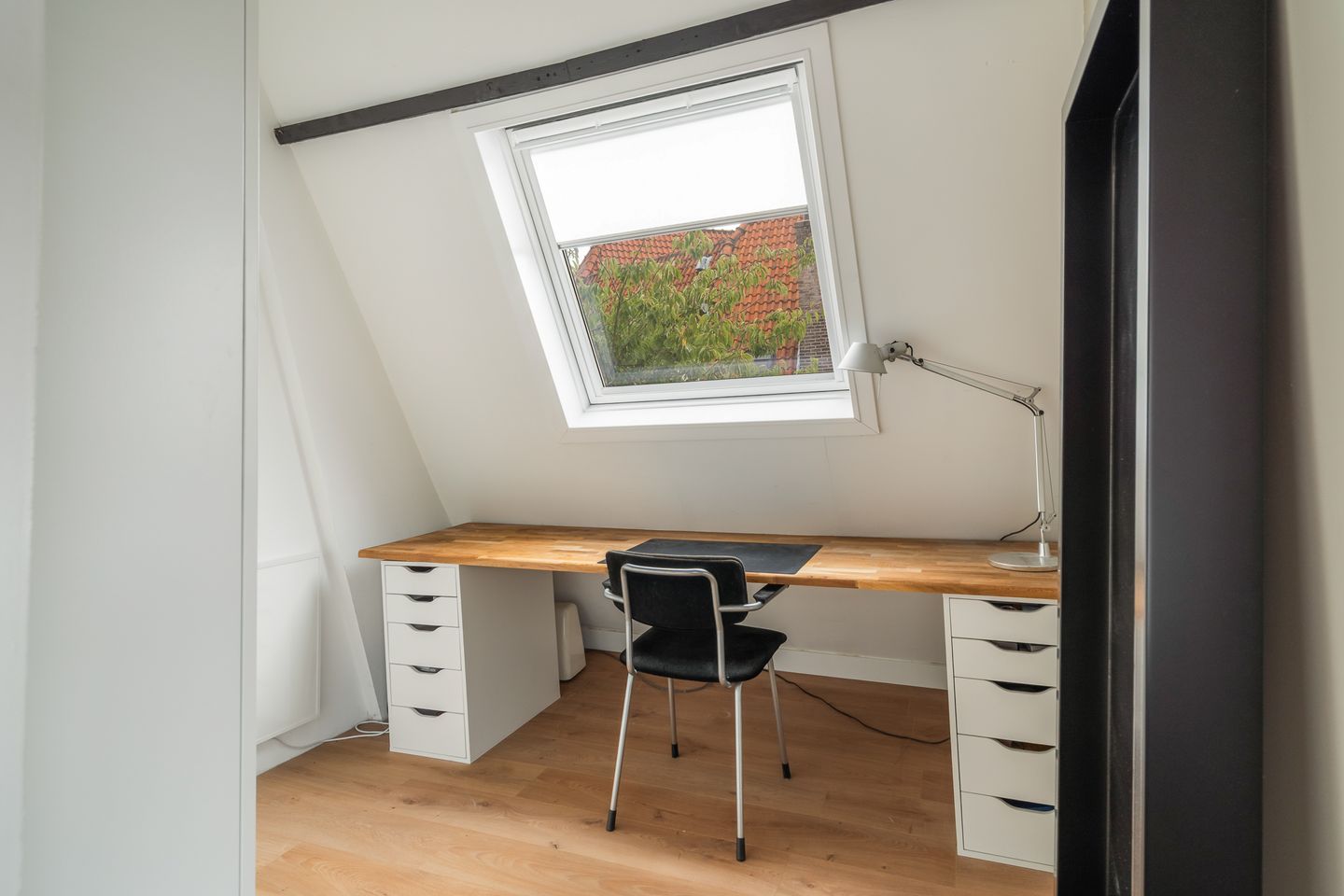 Charming Detached Villa in the Heart of Wassenaar Village Center — 33