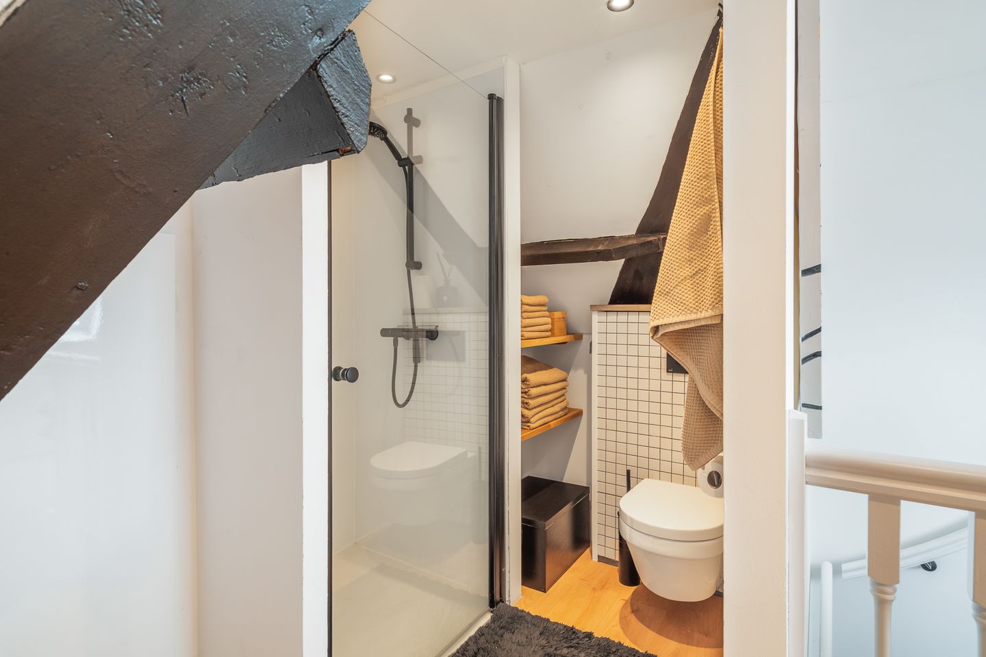 Charming Detached Villa in the Heart of Wassenaar Village Center — 43