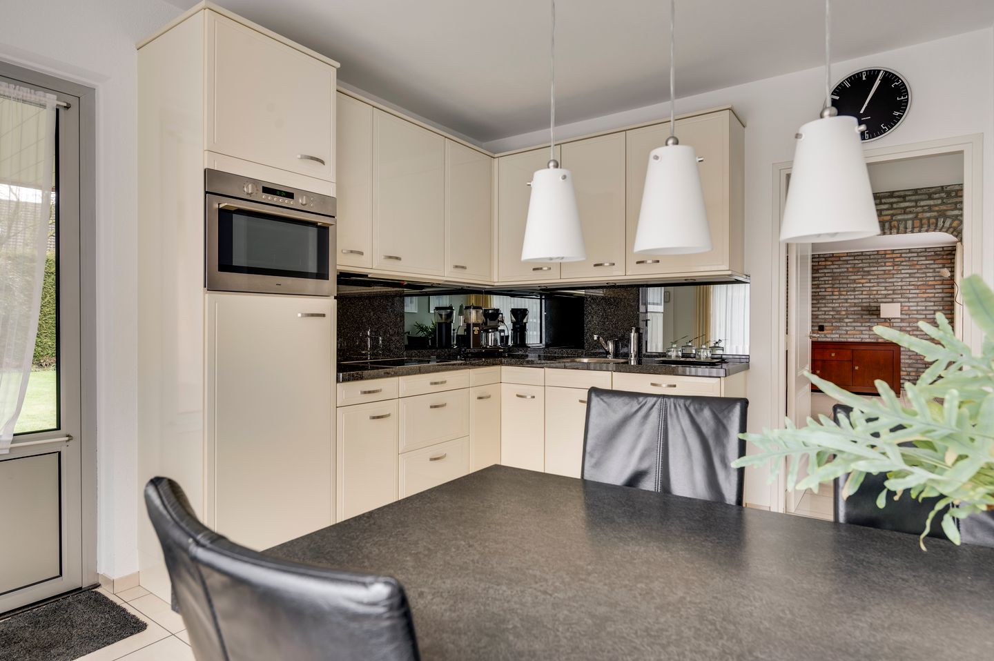 Foto 10 van Stadhouderslaan 17