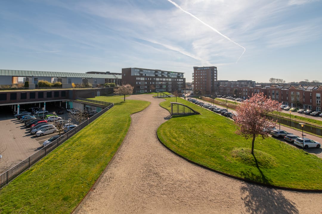 Photo 22 of Van der Vormhaven 12