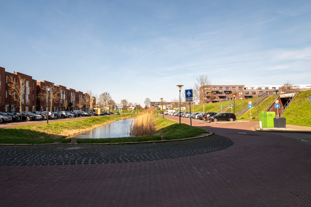 Photo 28 of Van der Vormhaven 12