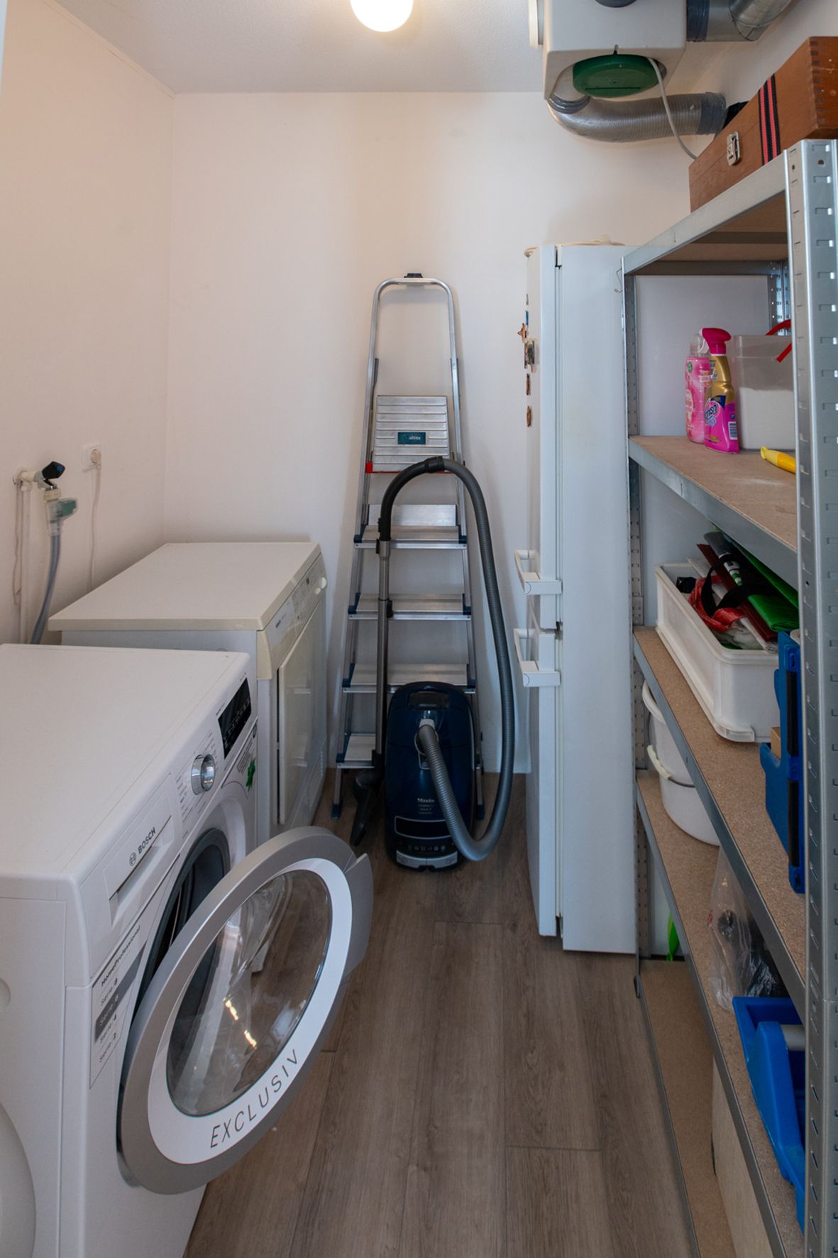 Photo 19 of Van der Vormhaven 12