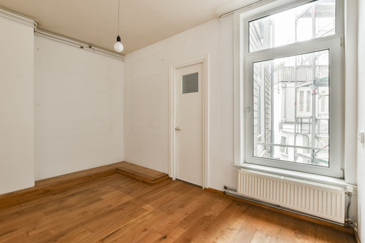 Photo 10 of Goudsbloemstraat 8-1