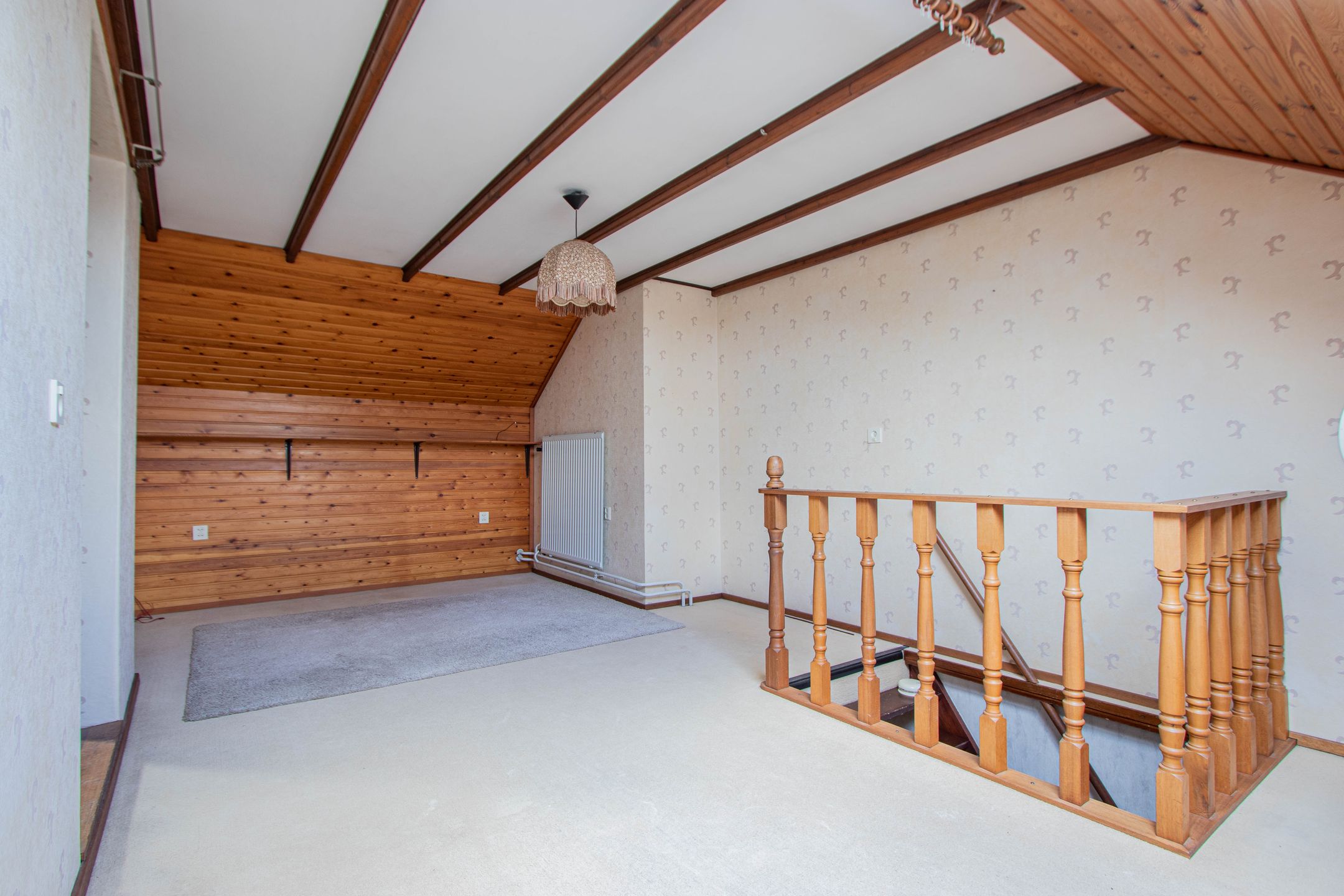 Spacious semi-detached house with park-like garden on the edge of Heythuysen — 24